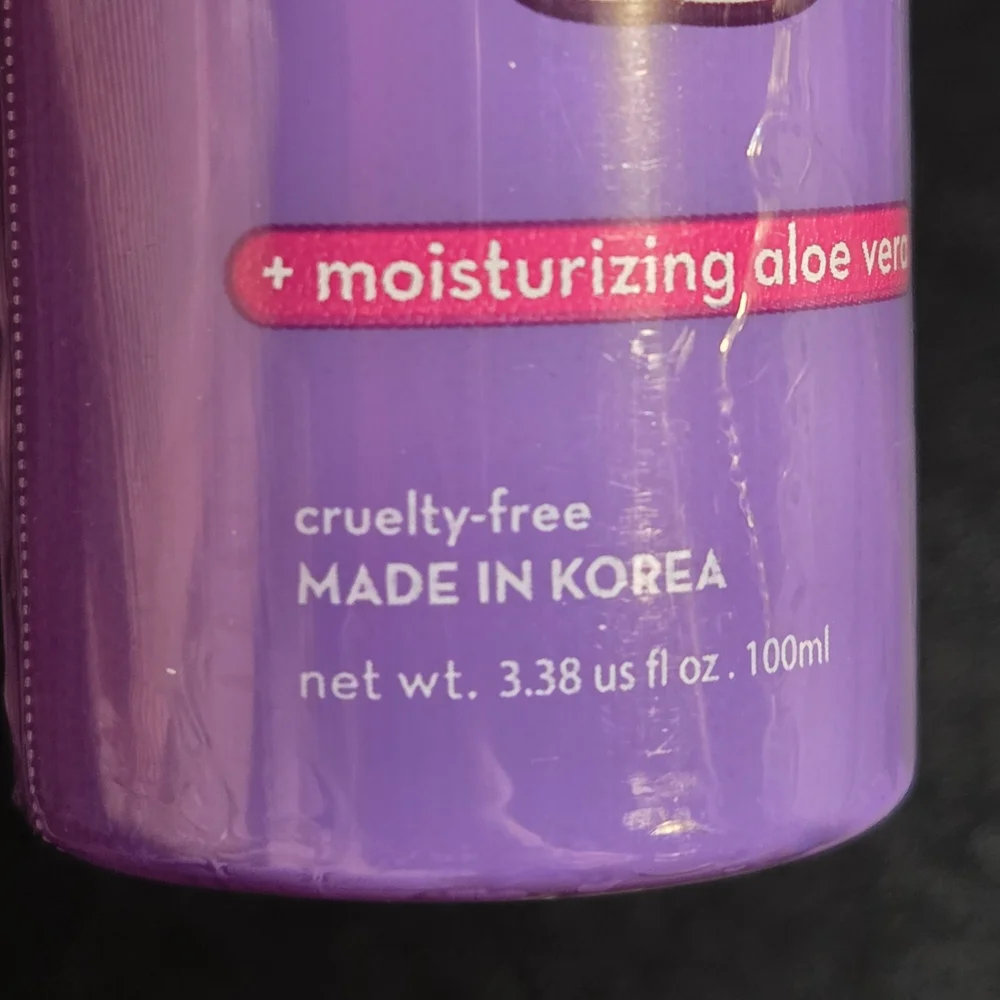 🎁The Creme Shop x Hello Kitty Makeup Perfecting Mist- Primer & Setting Spray